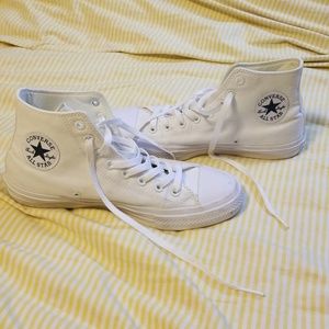 Converse hi tops